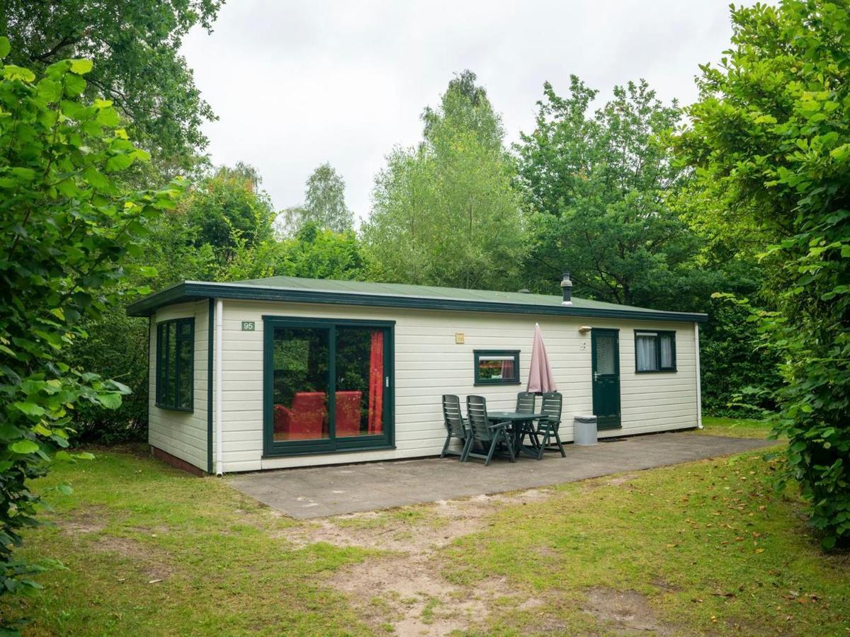 Hotel Landal Het Land Van Bartje à Ees Extérieur photo
