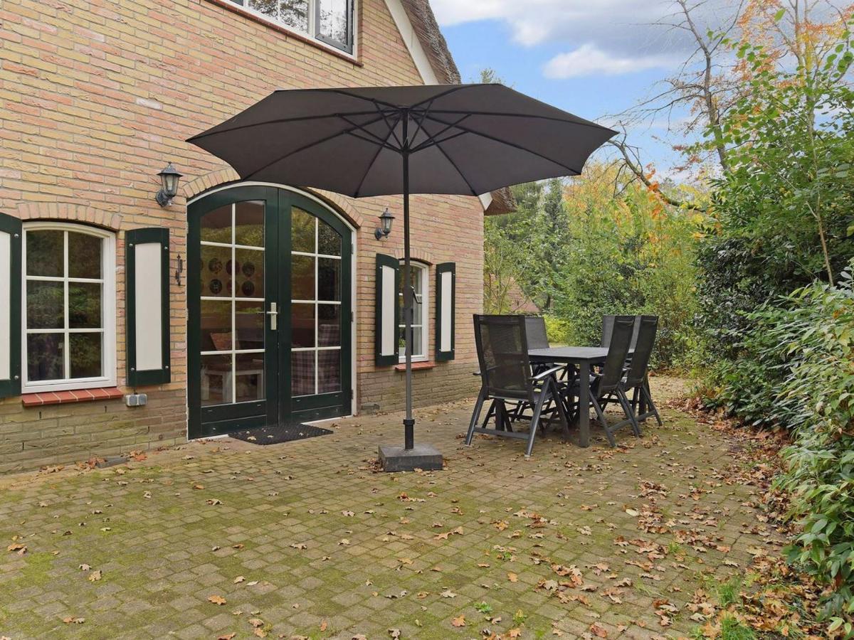 Hotel Landal Het Land Van Bartje à Ees Extérieur photo