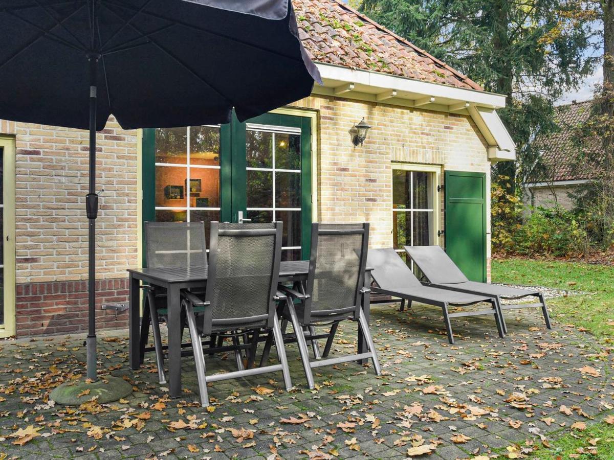 Hotel Landal Het Land Van Bartje à Ees Extérieur photo