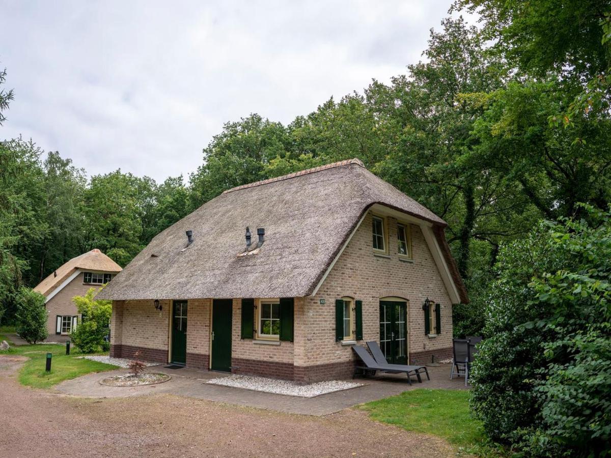 Hotel Landal Het Land Van Bartje à Ees Extérieur photo